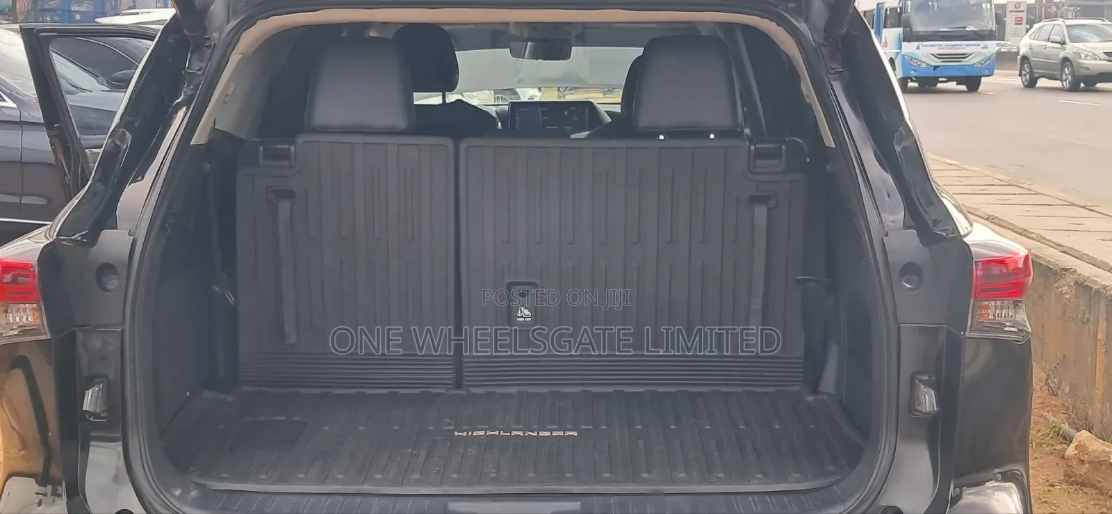 Toyota Highlander Platinum AWD 2020 Black