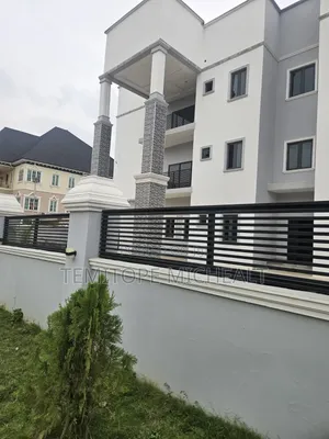 18bdrm Apartment in Gusape District for sale