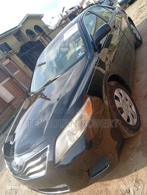 Toyota Camry LE 4dr Sedan (2.5L 4cyl 6A) 2011 Black