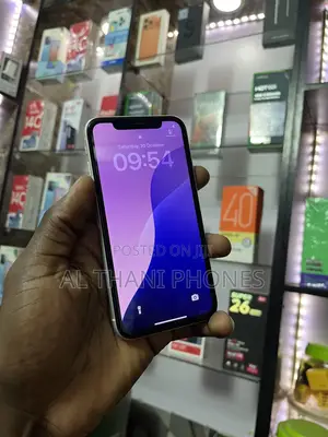 Apple iPhone XR 64 GB White