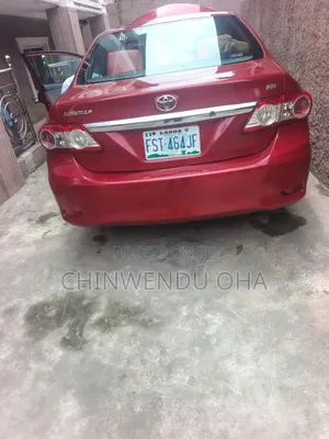 Toyota Corolla 2013 Red