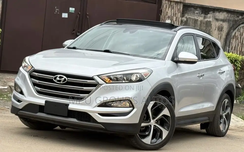 Hyundai Tucson 2016 Silver