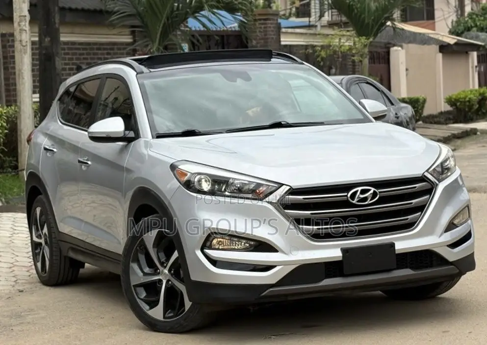 Hyundai Tucson 2016 Silver