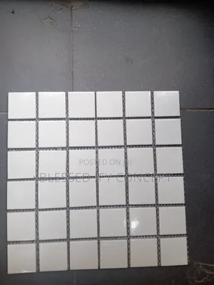 30x30 Glass Mosaic Tiles