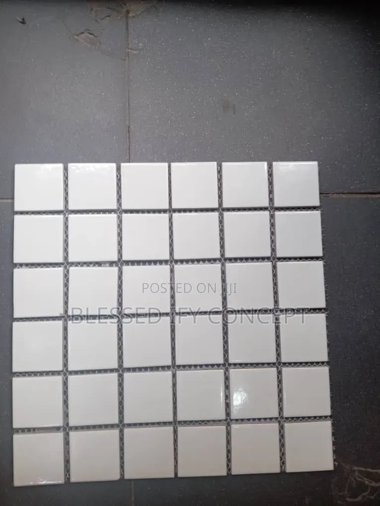 30x30 Glass Mosaic Tiles