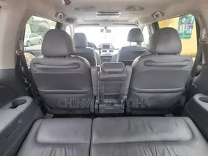 Honda Odyssey 2009 Silver
