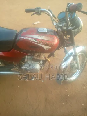 Bajaj Boxer 2021 Red