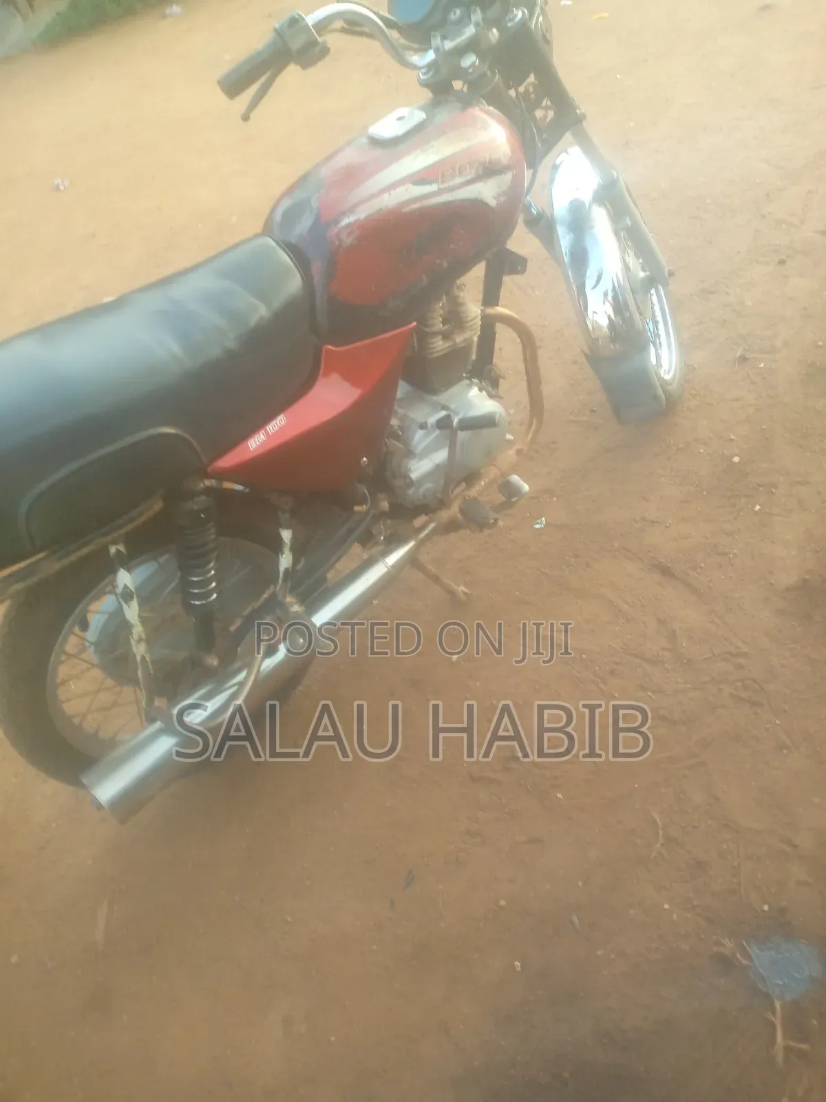 Bajaj Boxer 2021 Red