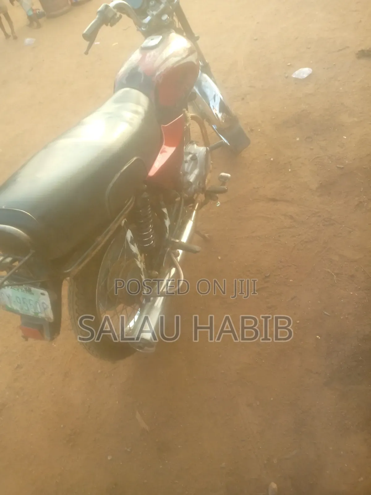 Bajaj Boxer 2021 Red