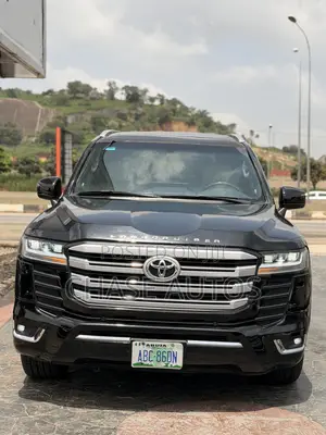 Toyota Land Cruiser 2023 Black