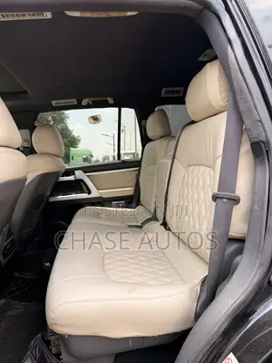 Toyota Land Cruiser 2023 Black