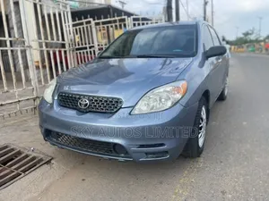 Toyota Matrix Standard FWD (1.8L 4cyl 5M) 2004 Blue