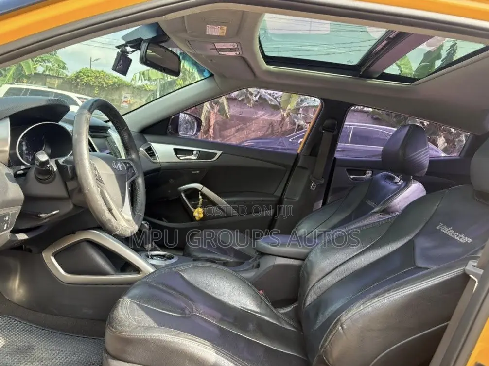 Hyundai Veloster Automatic 2012 Yellow