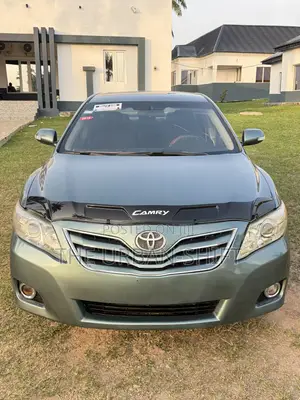Toyota Camry LE 4dr Sedan (2.5L 4cyl 6AM) 2010 Green
