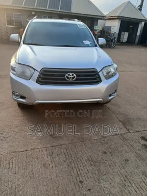 Toyota Highlander Sport 2010 Silver