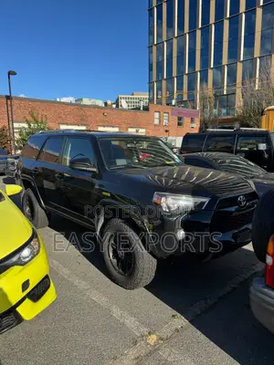 Toyota 4-Runner Limited 4x4 2018 Black