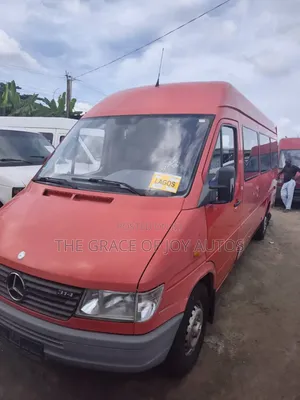 Mercedes-Benz Sprinter 2010 Red