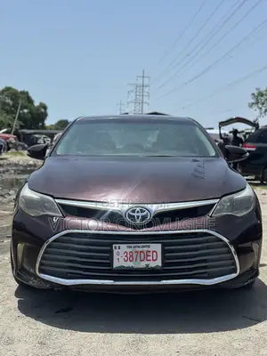 Toyota Avalon XLE 4dr Sedan (3.5L 6cyl 6A) 2015 Burgundy