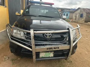 Toyota Hilux 2.5 Cab 2005 Black