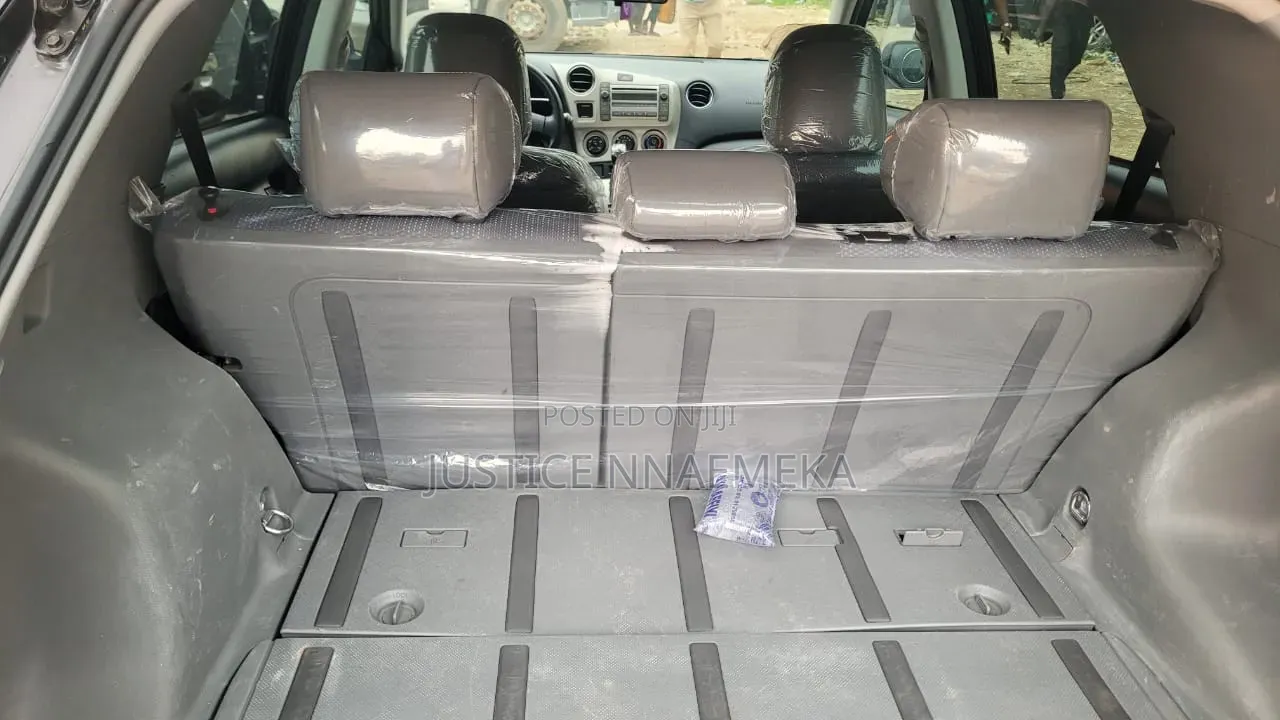 Toyota Matrix 2010 Black