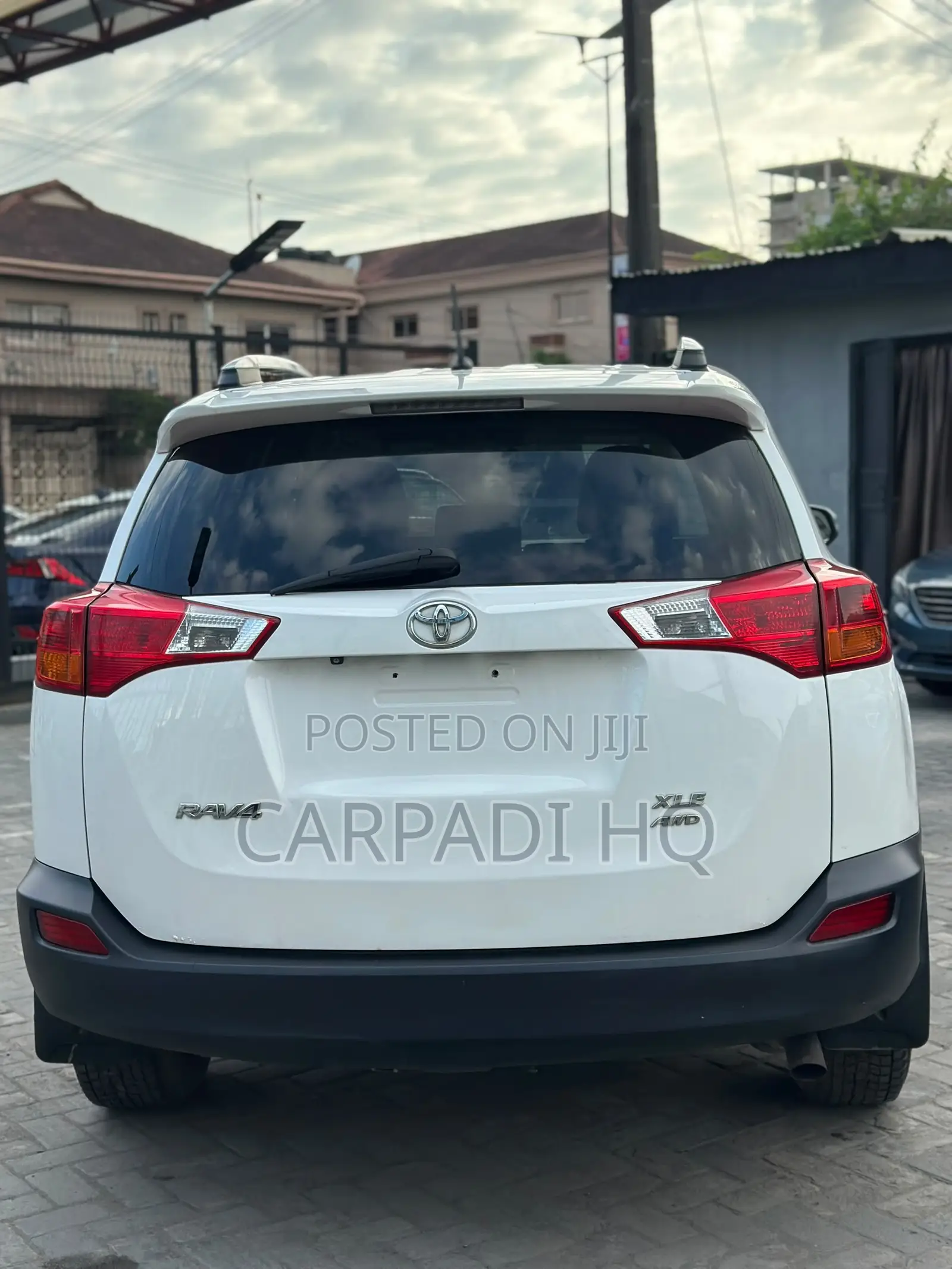 Toyota RAV4 2013 White