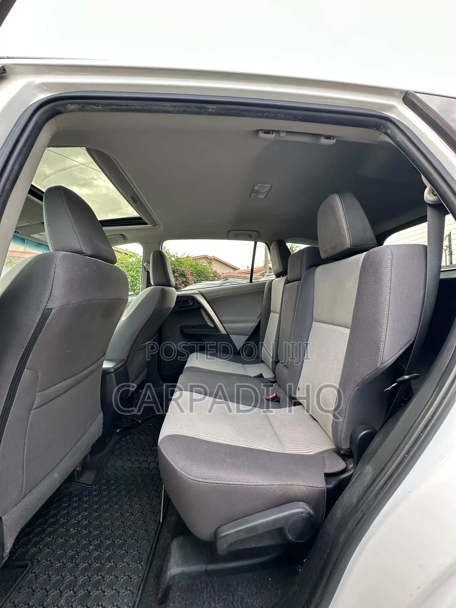 Toyota RAV4 2013 White