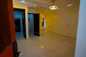 2bdrm Townhouse/Terrace in Lafiaji for sale