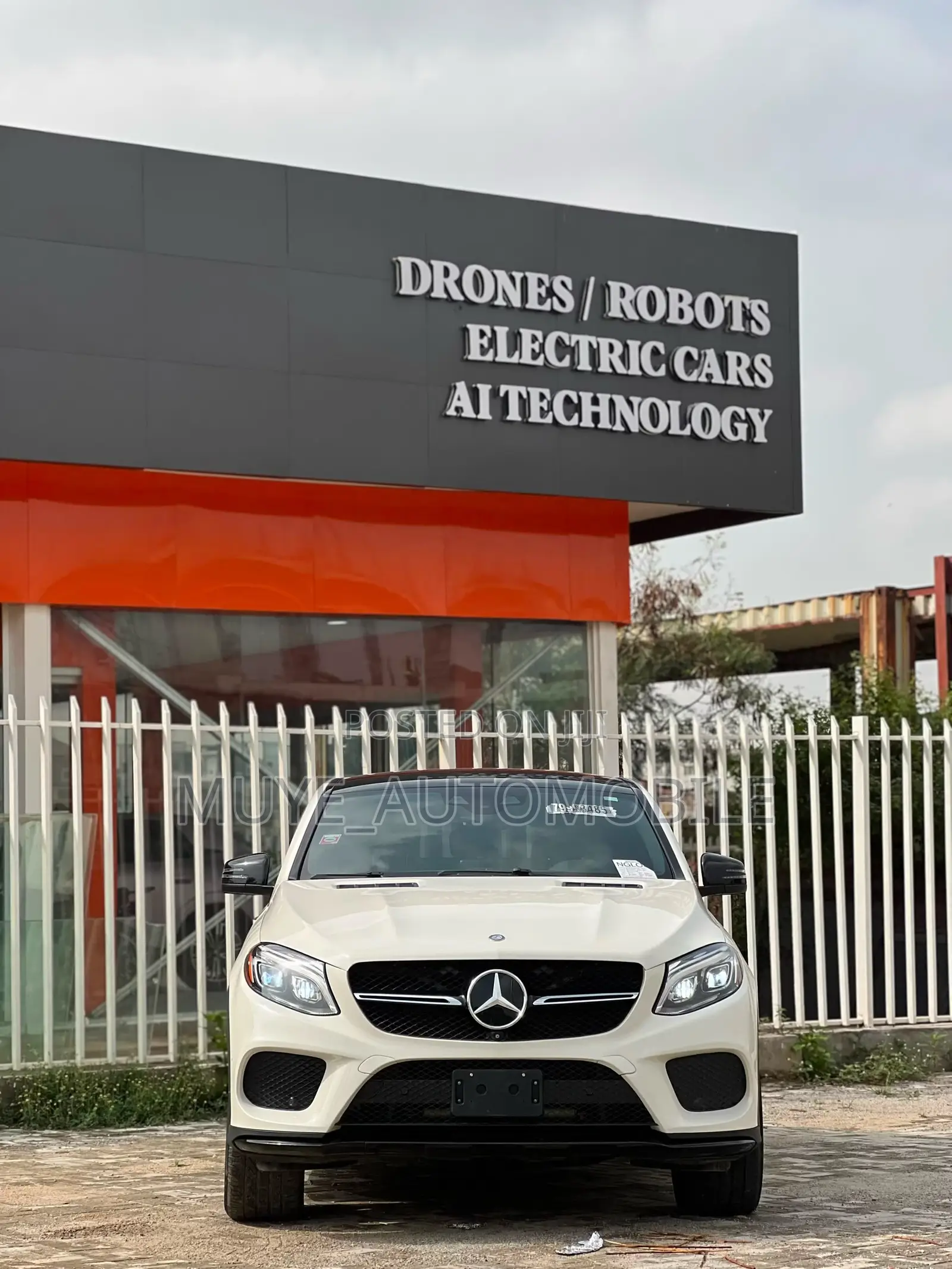 Mercedes-Benz GLE-Class AMG GLE 43 4MATIC 2017 White