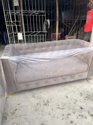 Button Set Sofa