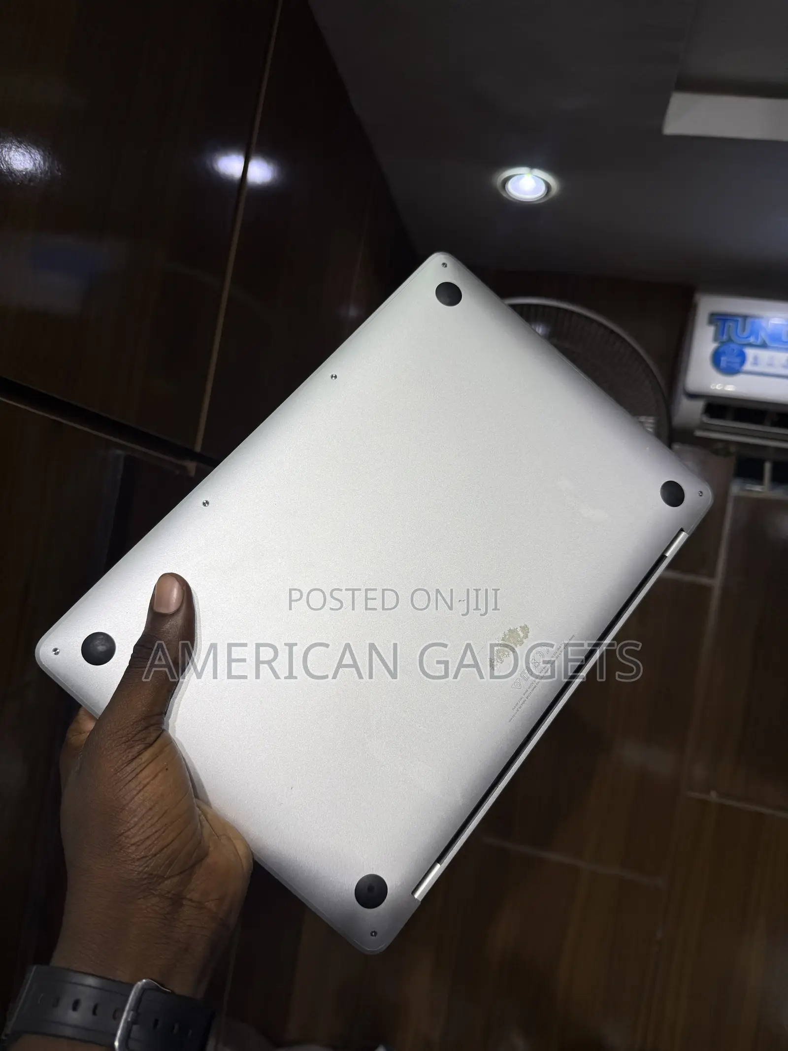 Laptop Apple MacBook Pro 2017 16GB Intel Core i7 SSD 256GB