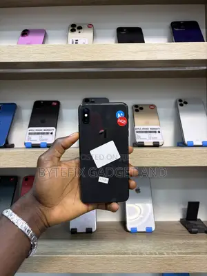 Apple iPhone XS Max 64 GB Black