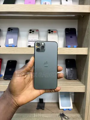 Apple iPhone 11 Pro 64 GB Green