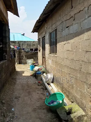 Furnished 2bdrm Bungalow in Igbogbo Estate for sale