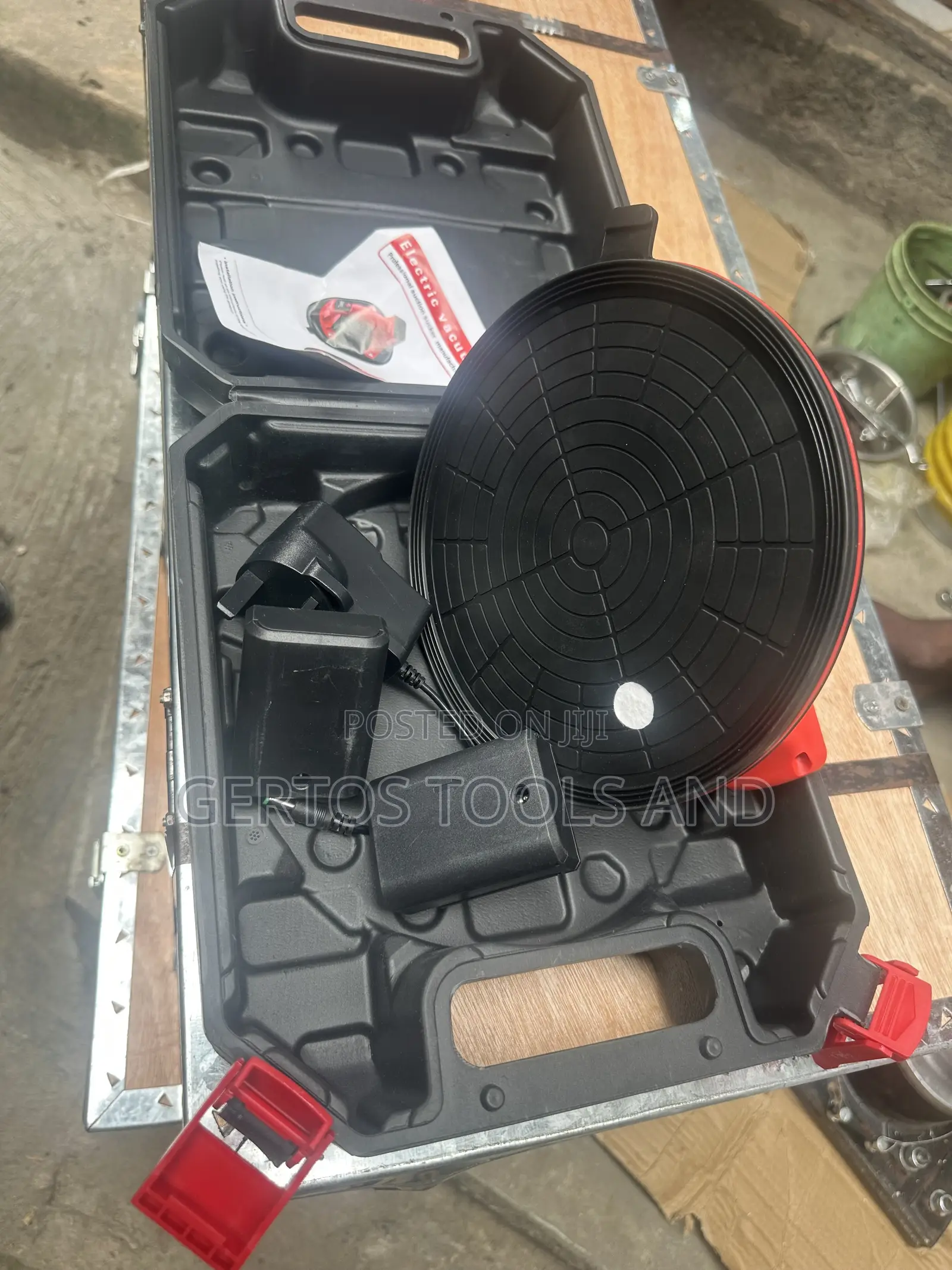 Cordless Tile Lifter