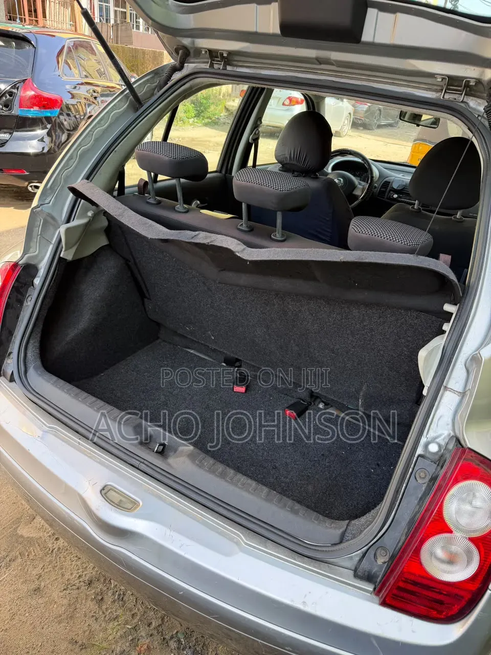 Nissan Micra 2010 Silver