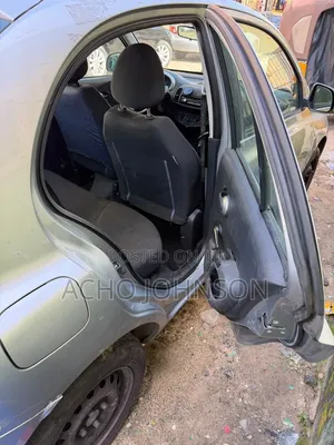 Nissan Micra 2010 Silver