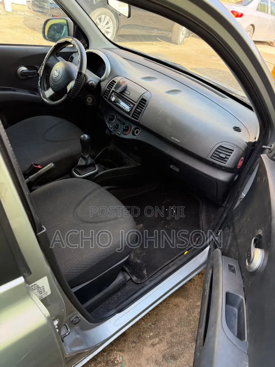 Nissan Micra 2010 Silver