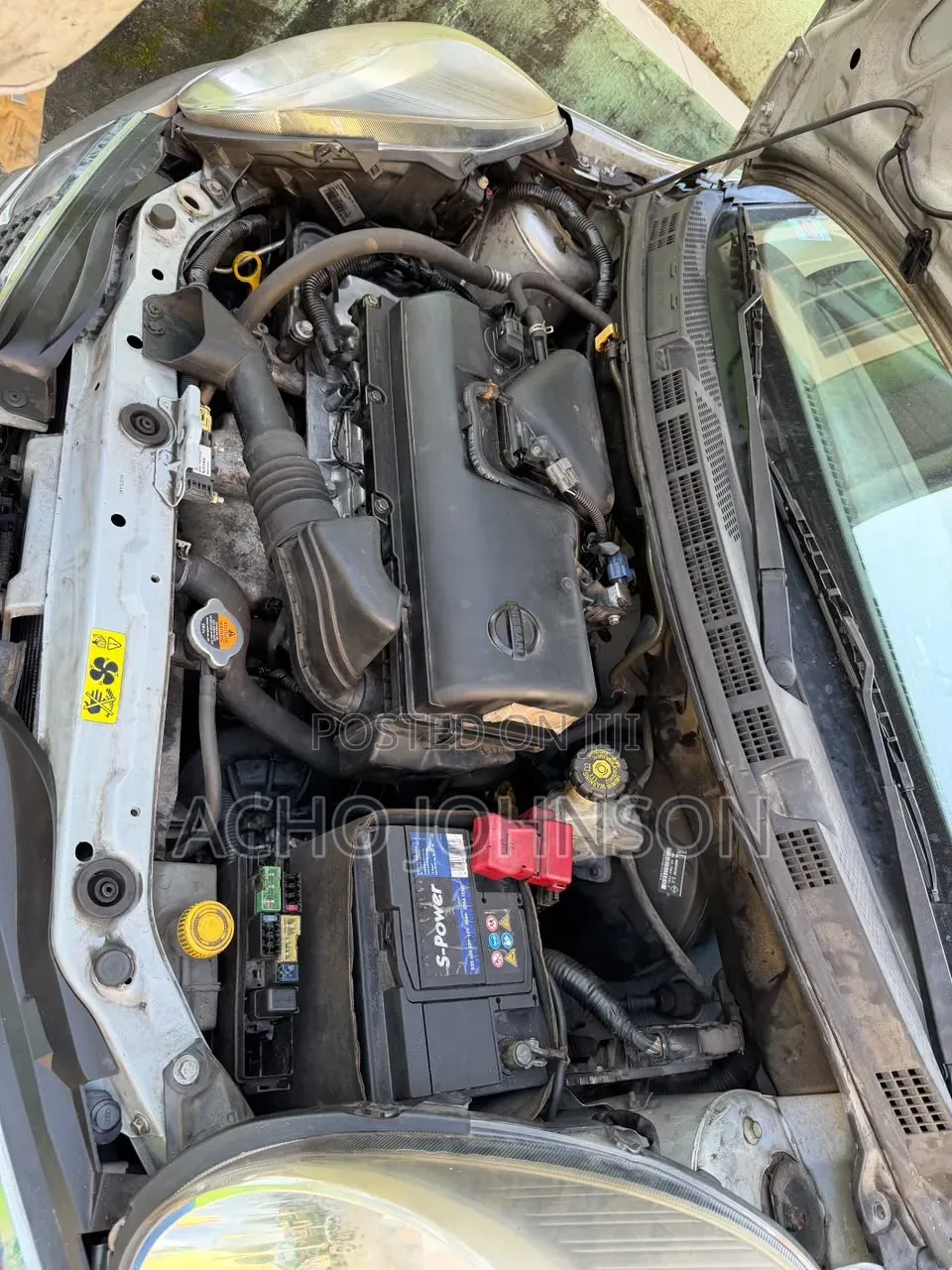 Nissan Micra 2010 Silver
