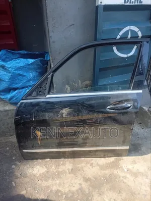 Mercedes-Benz GLK350 ( X204 ) Doors