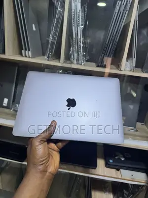 Laptop Apple MacBook Pro 2019 16GB Intel Core i7 SSD 512GB