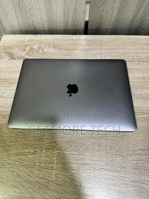 Laptop Apple MacBook Pro 2019 16GB Intel Core i7 SSD 512GB