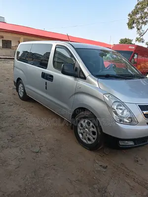 Hyundai H1 2011 Grey
