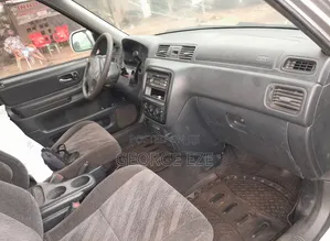 Honda CR-V 2001 Silver