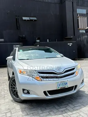 Toyota Venza 2012 Silver