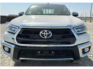New Toyota Hilux Active (Diesel) 2026 White