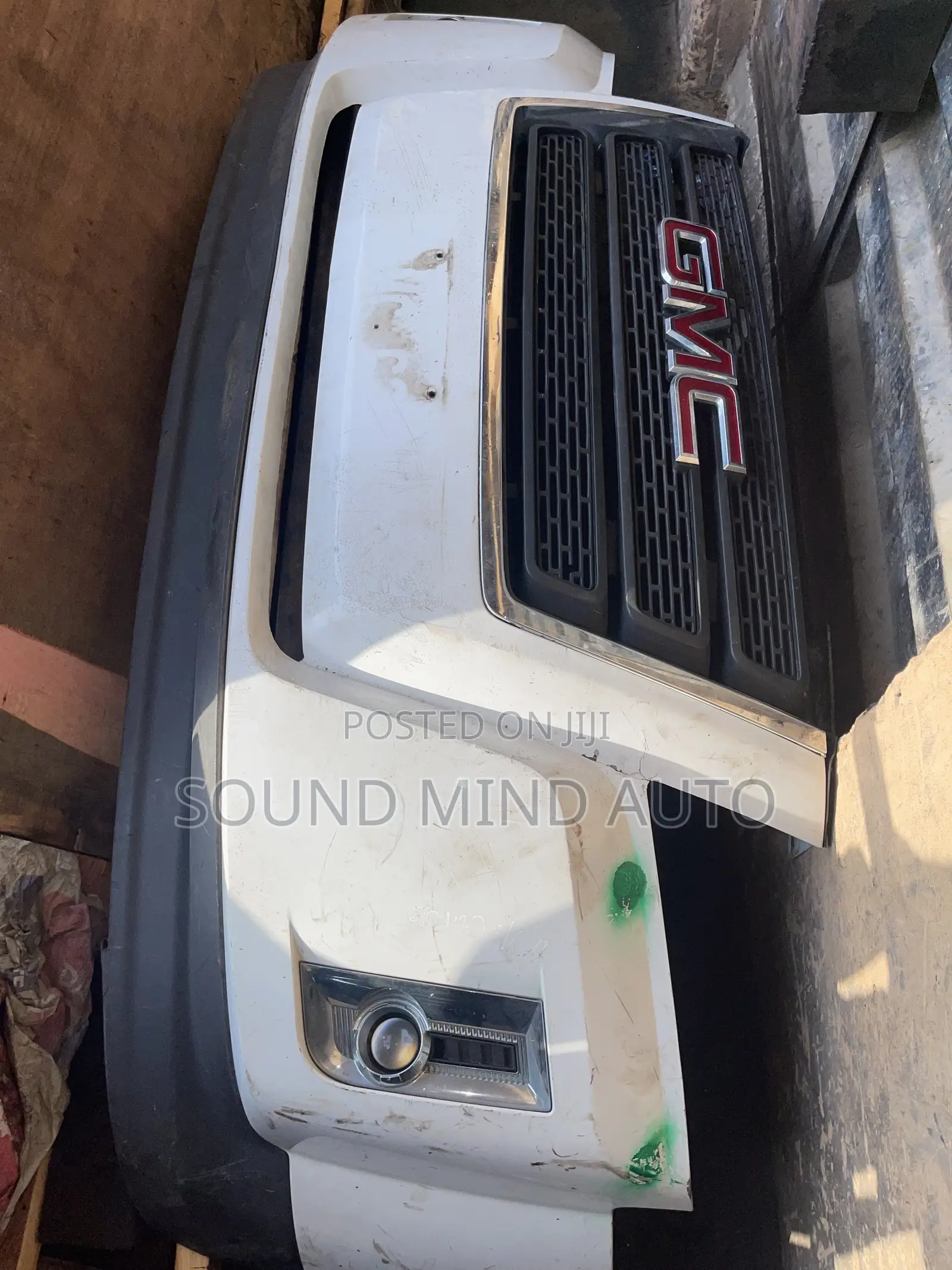 GMC Terrian 2010-2013 Front Bumper