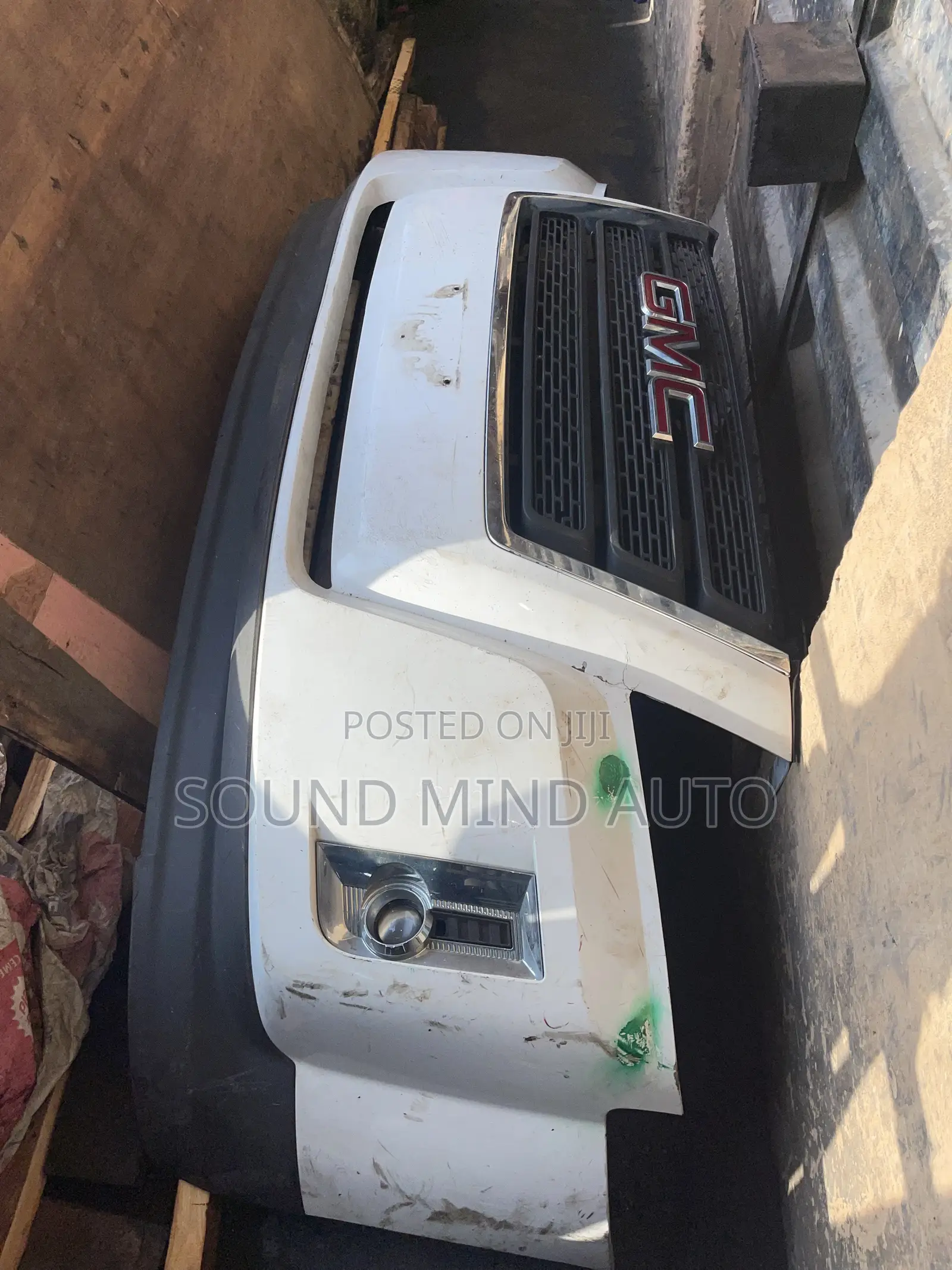 GMC Terrian 2010-2013 Front Bumper