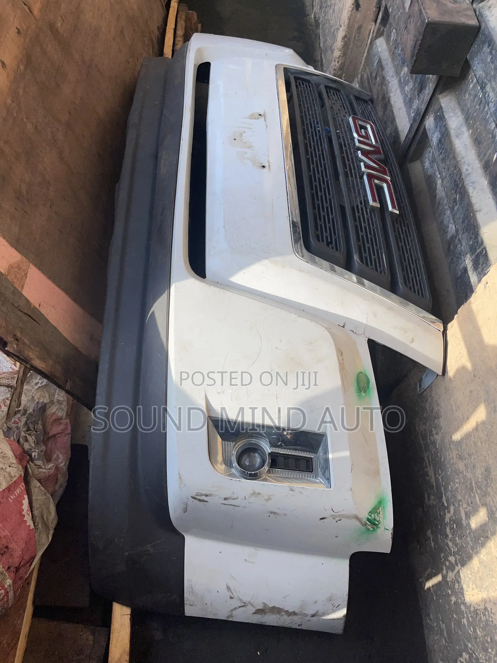 GMC Terrian 2010-2013 Front Bumper