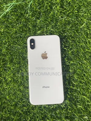 Apple iPhone X 64 GB White