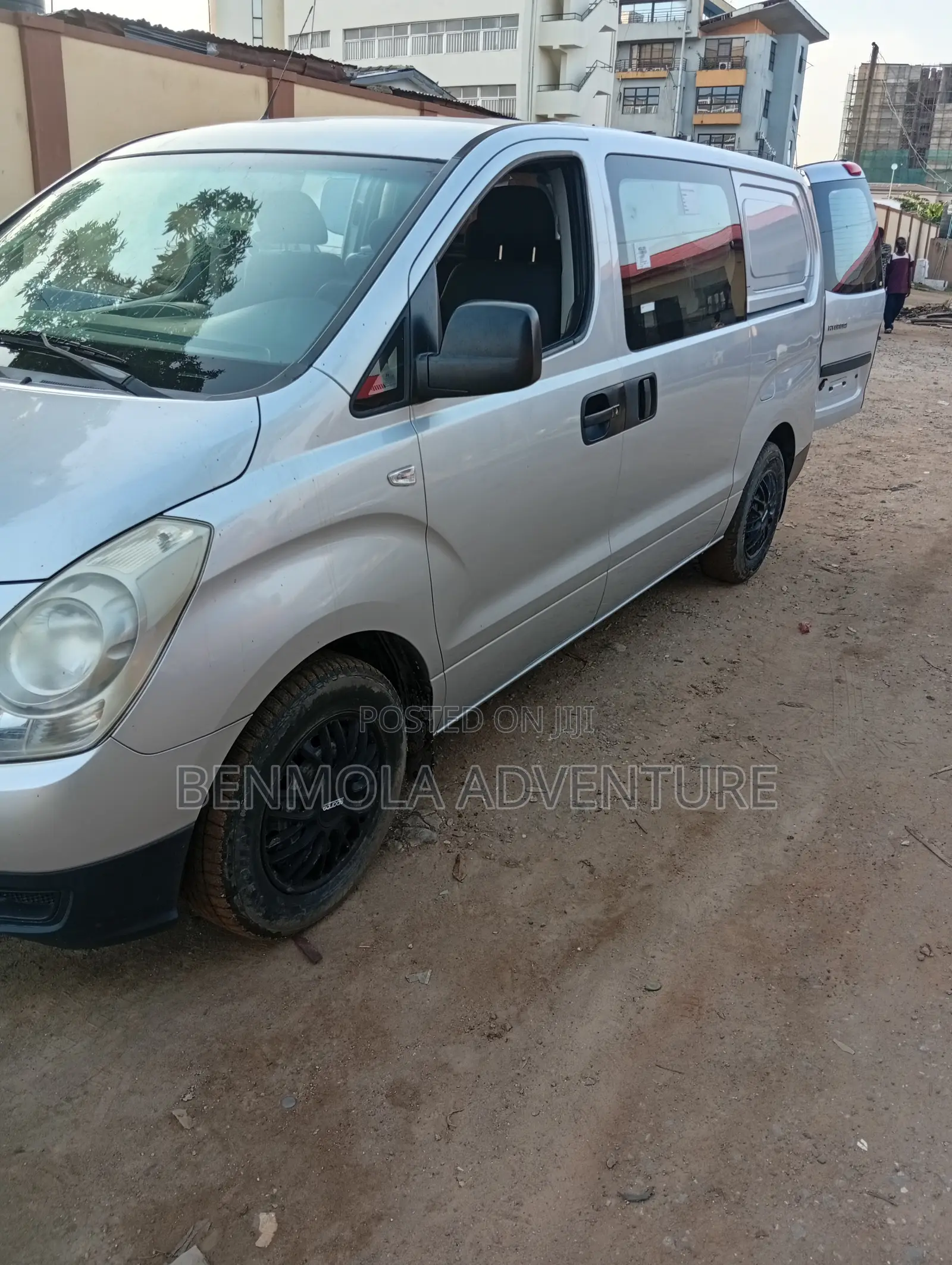 Hyundai H1 2009 Grey